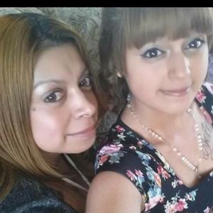 Meet your Posher, Yolanda